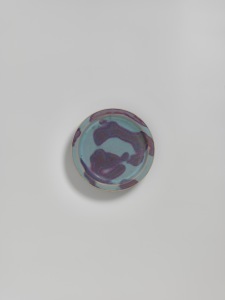 Blue-glazed Splashed Stoneware Dish Jin period, 12th - 13th century Jun kilns, Henan province Diameter: 18.5cm