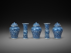 Blue and White European Subject Five-Piece Garniture,  China - Qing dynasty, Kangxi period, circa 1700-1710.  Jorge Welsh